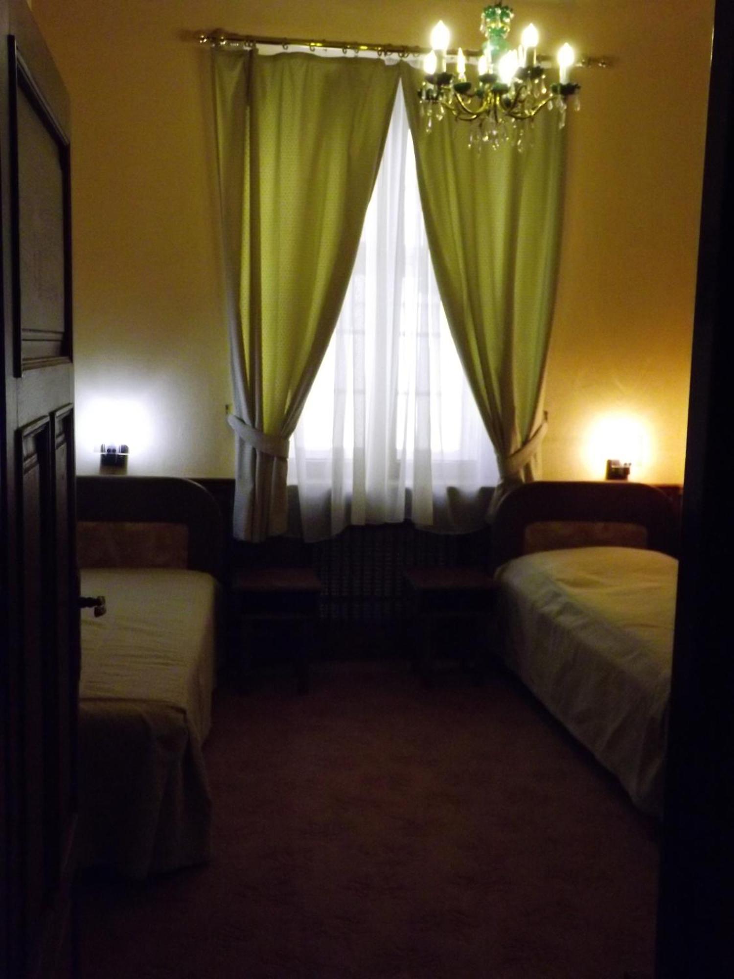 Betlem Club Hotel Prague Room photo