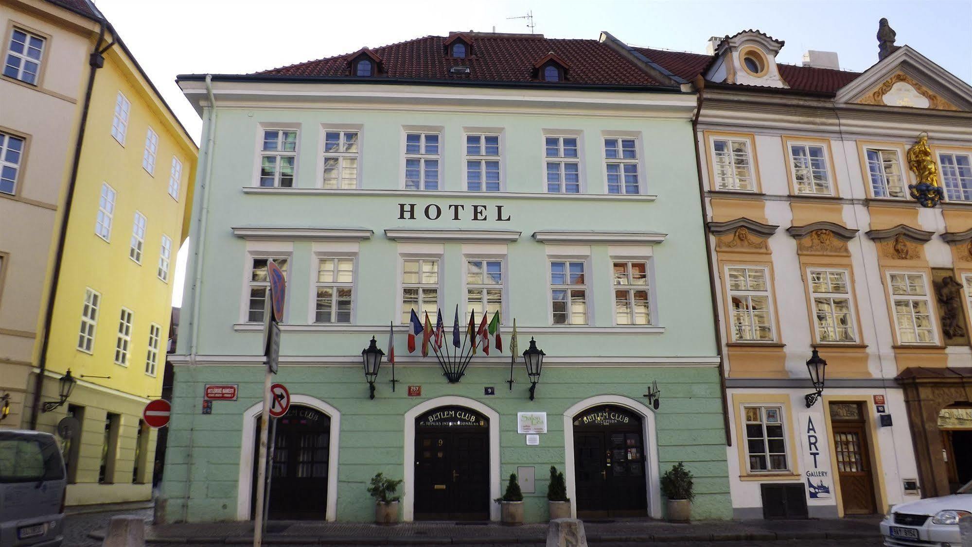 Betlem Club Hotel Prague Exterior photo